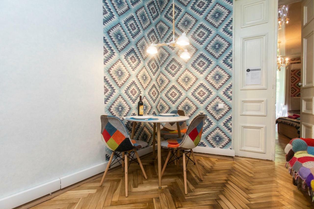 Private Apartment In The Center Of Old Tbiliszi Kültér fotó
