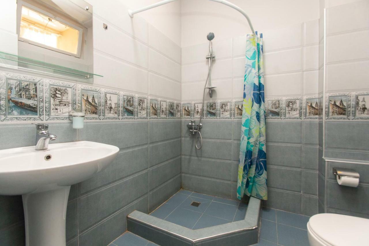 Private Apartment In The Center Of Old Tbiliszi Kültér fotó